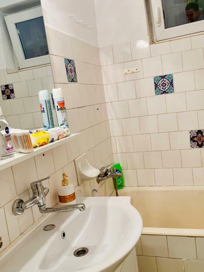 Ultracentral Apartment With All You Need: Wifi, Tv, Ac, Washer, Coffe Timisoara Ngoại thất bức ảnh